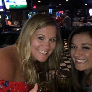 Meet your Posher, Alicia